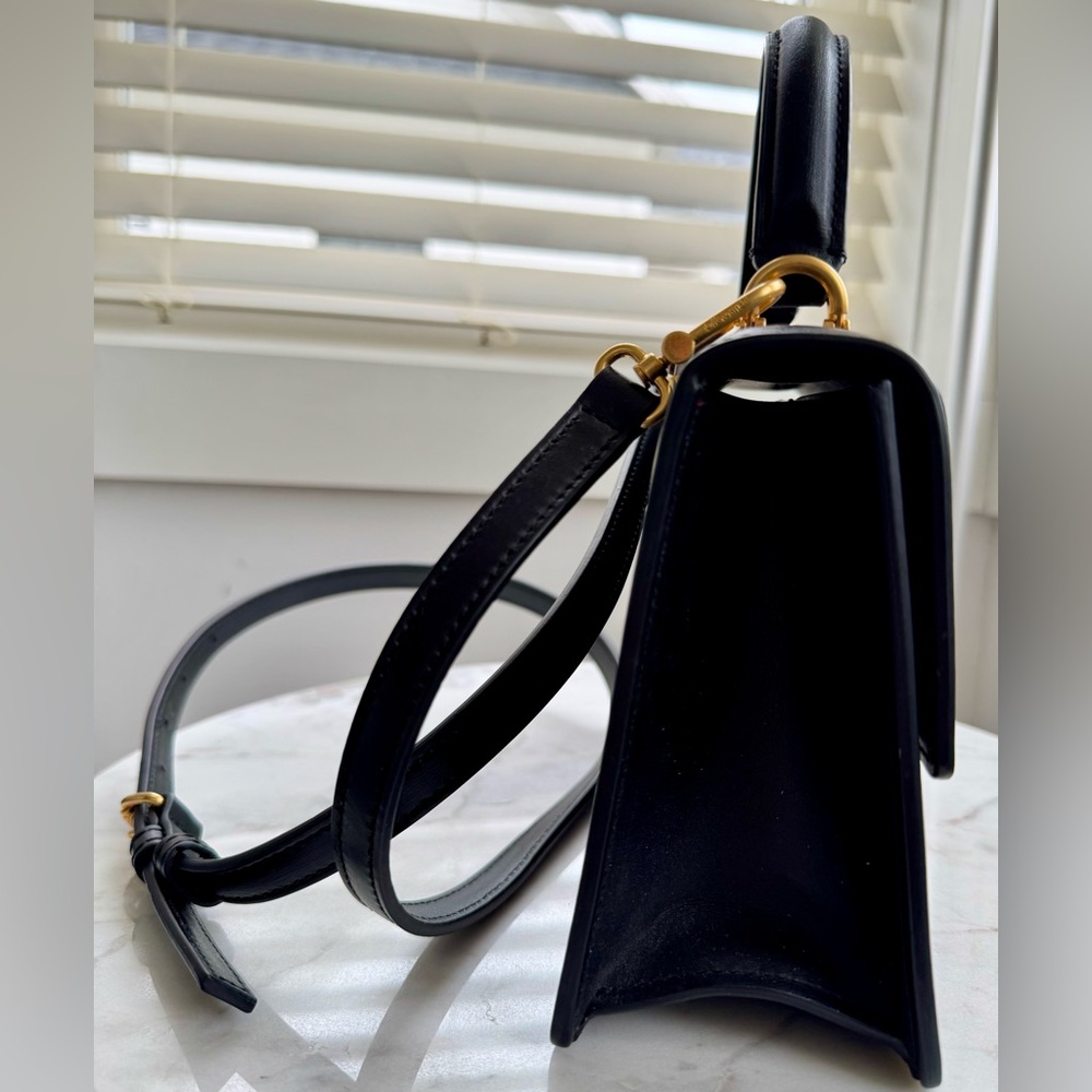 Off-White Virgil Abloh Bag [collectible] - Picture 4 of 9
